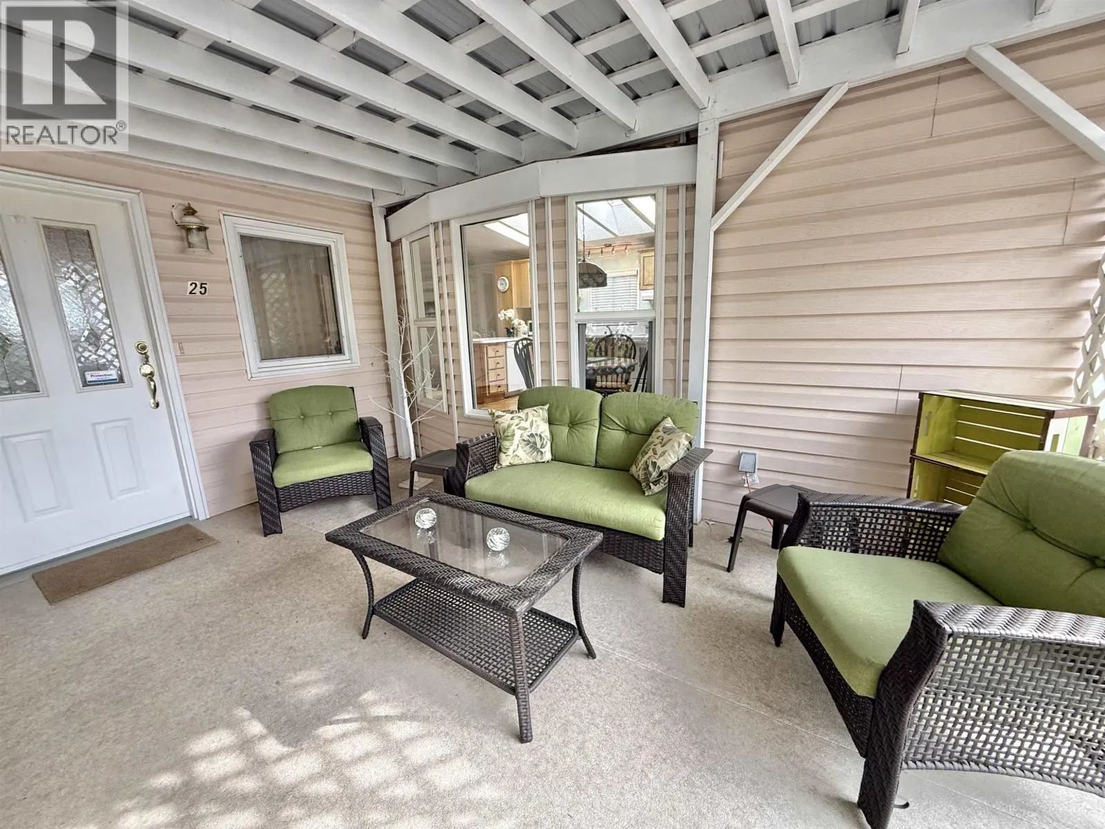 25 654 NORTH FRASER DRIVE