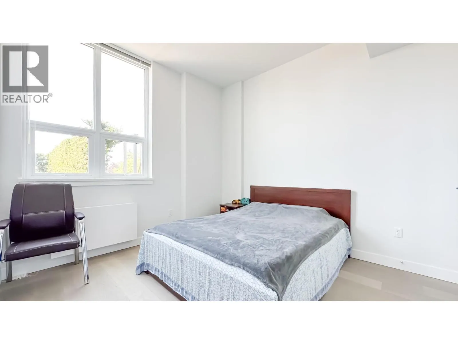 308 6733 CAMBIE STREET