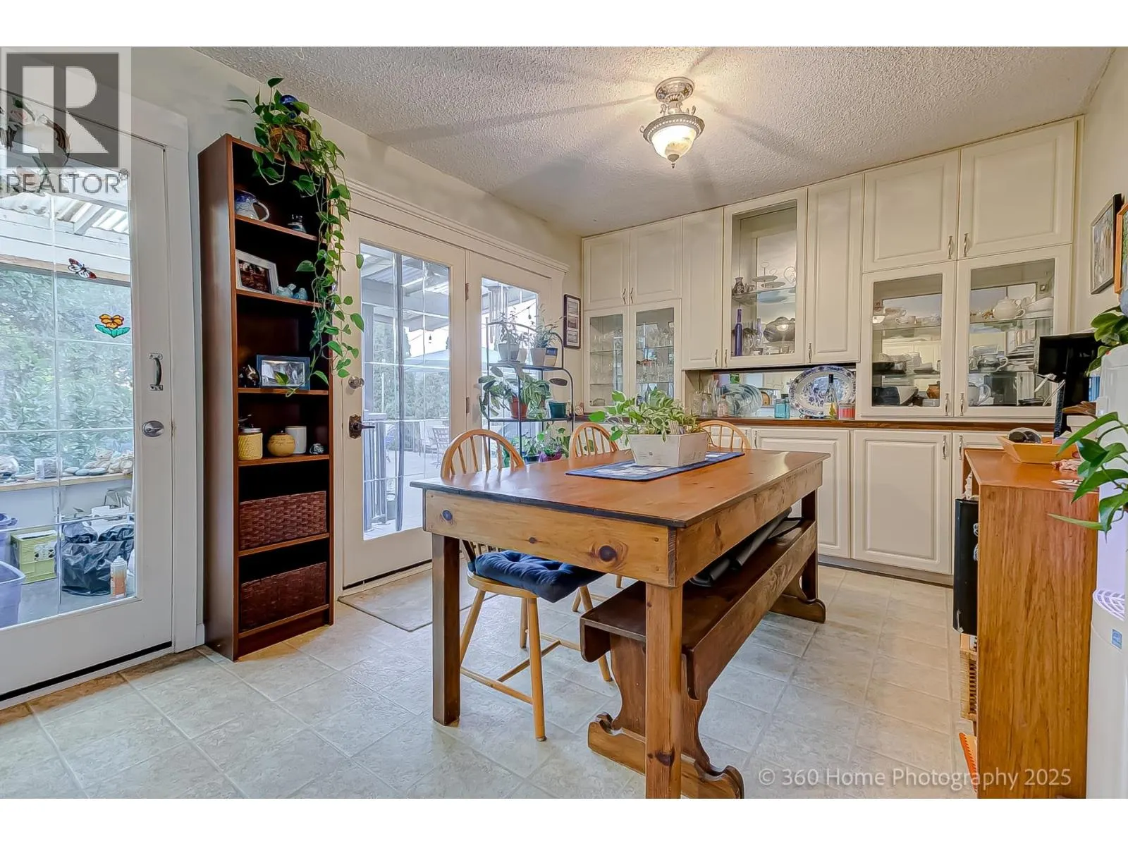 4529 SAVOY STREET