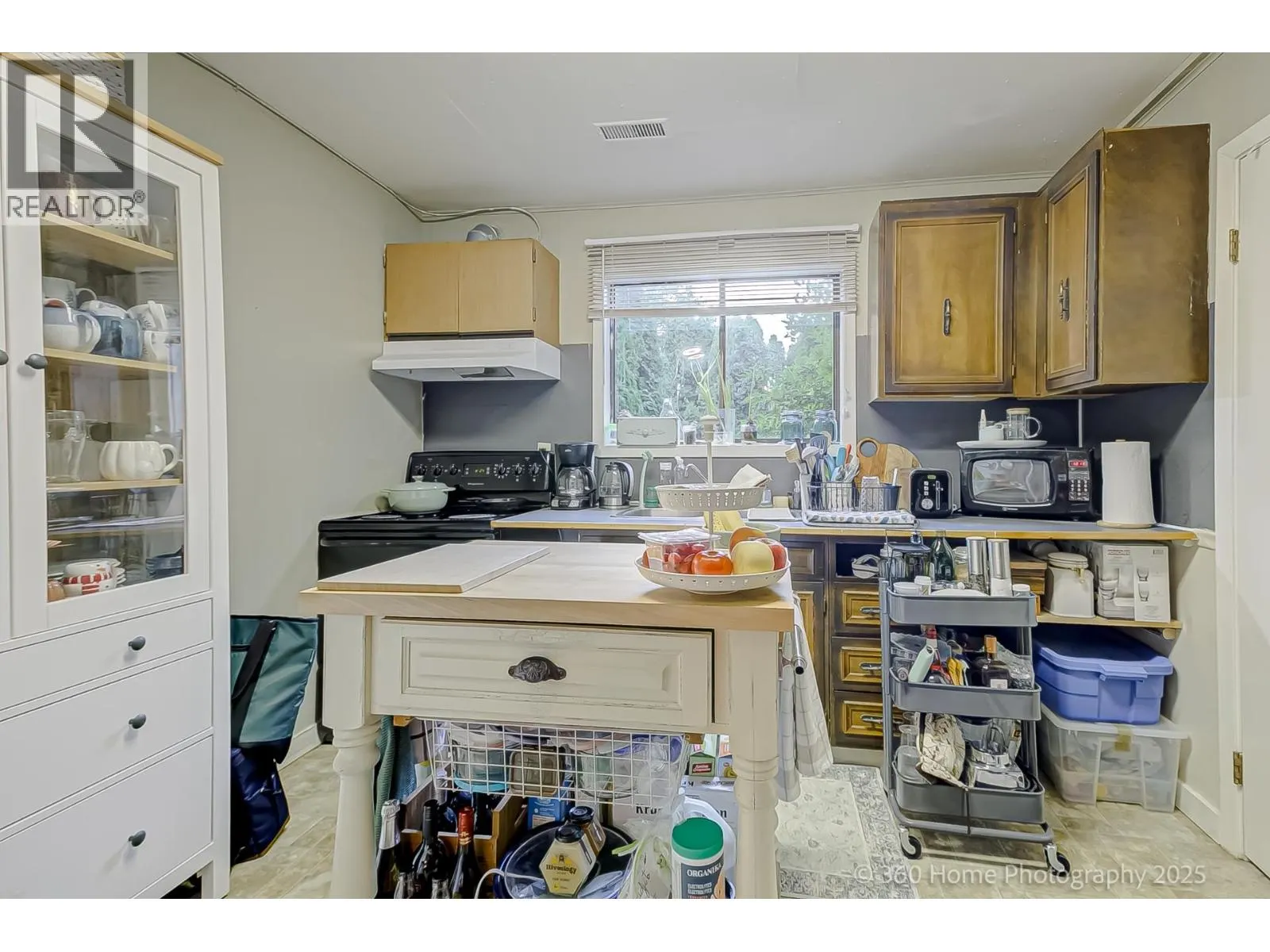 4529 SAVOY STREET
