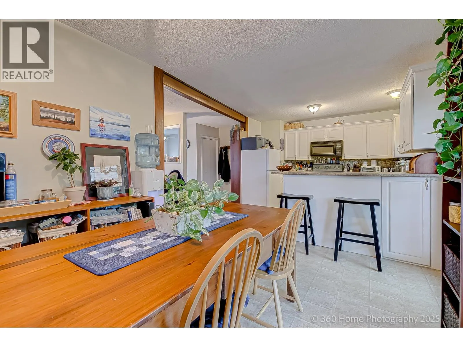 4529 SAVOY STREET