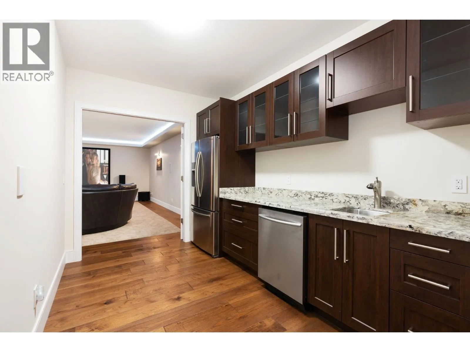 1760 29TH STREET