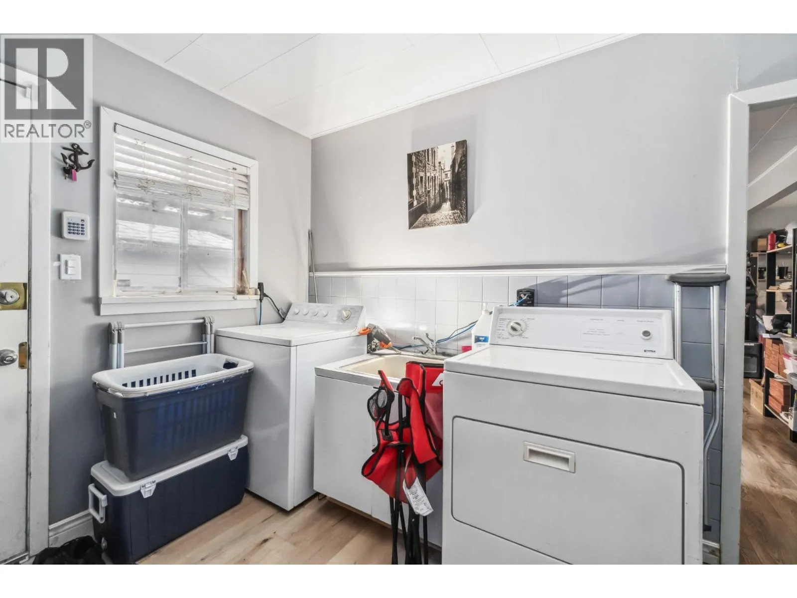 3684 CEDAR DRIVE