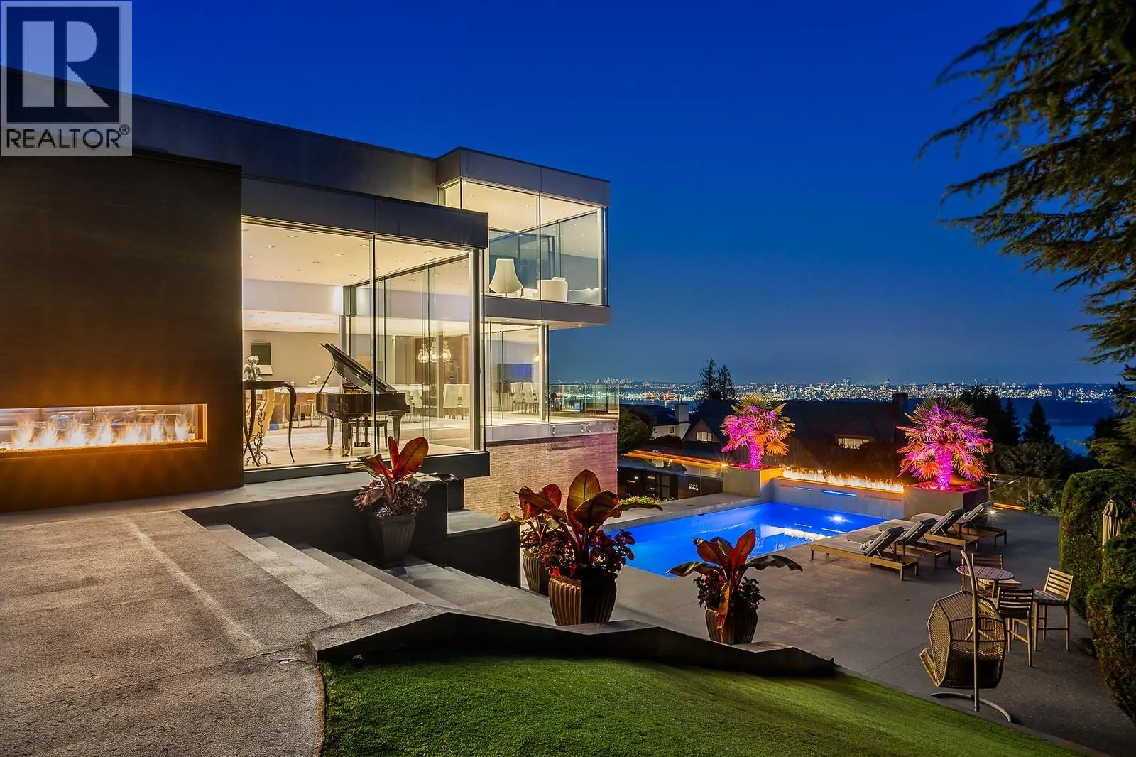 2331 WESTHILL DRIVE