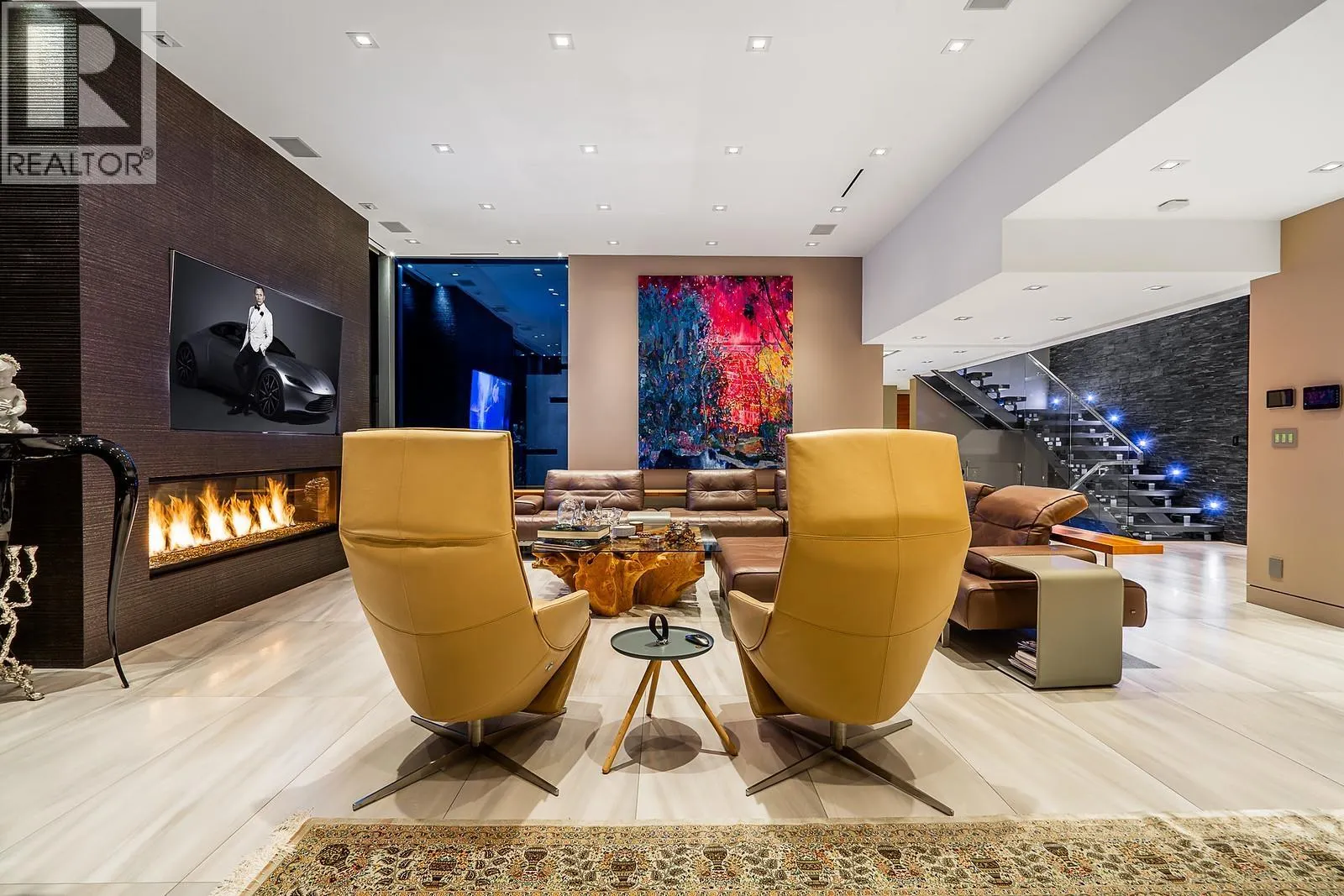 2331 WESTHILL DRIVE