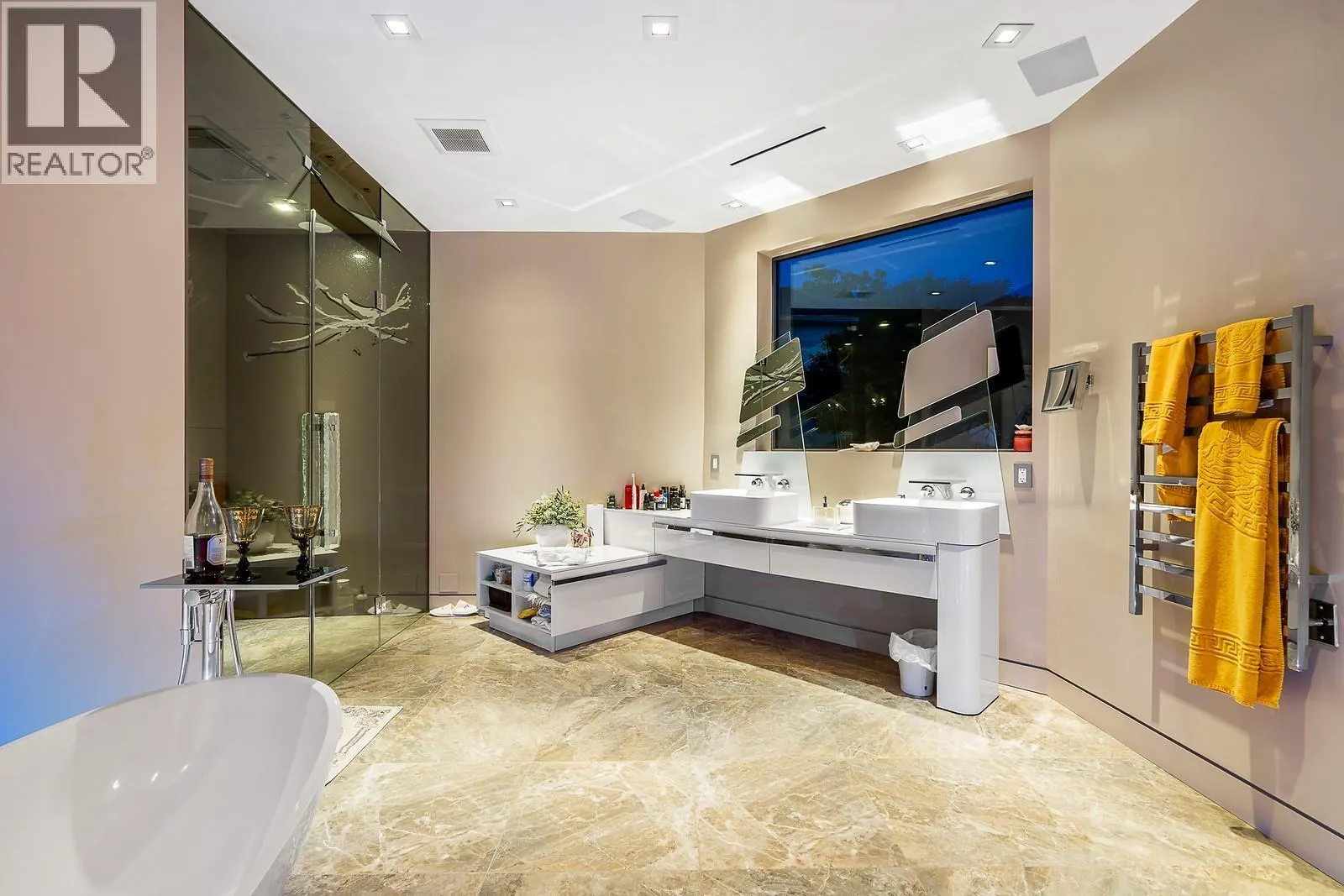 2331 WESTHILL DRIVE