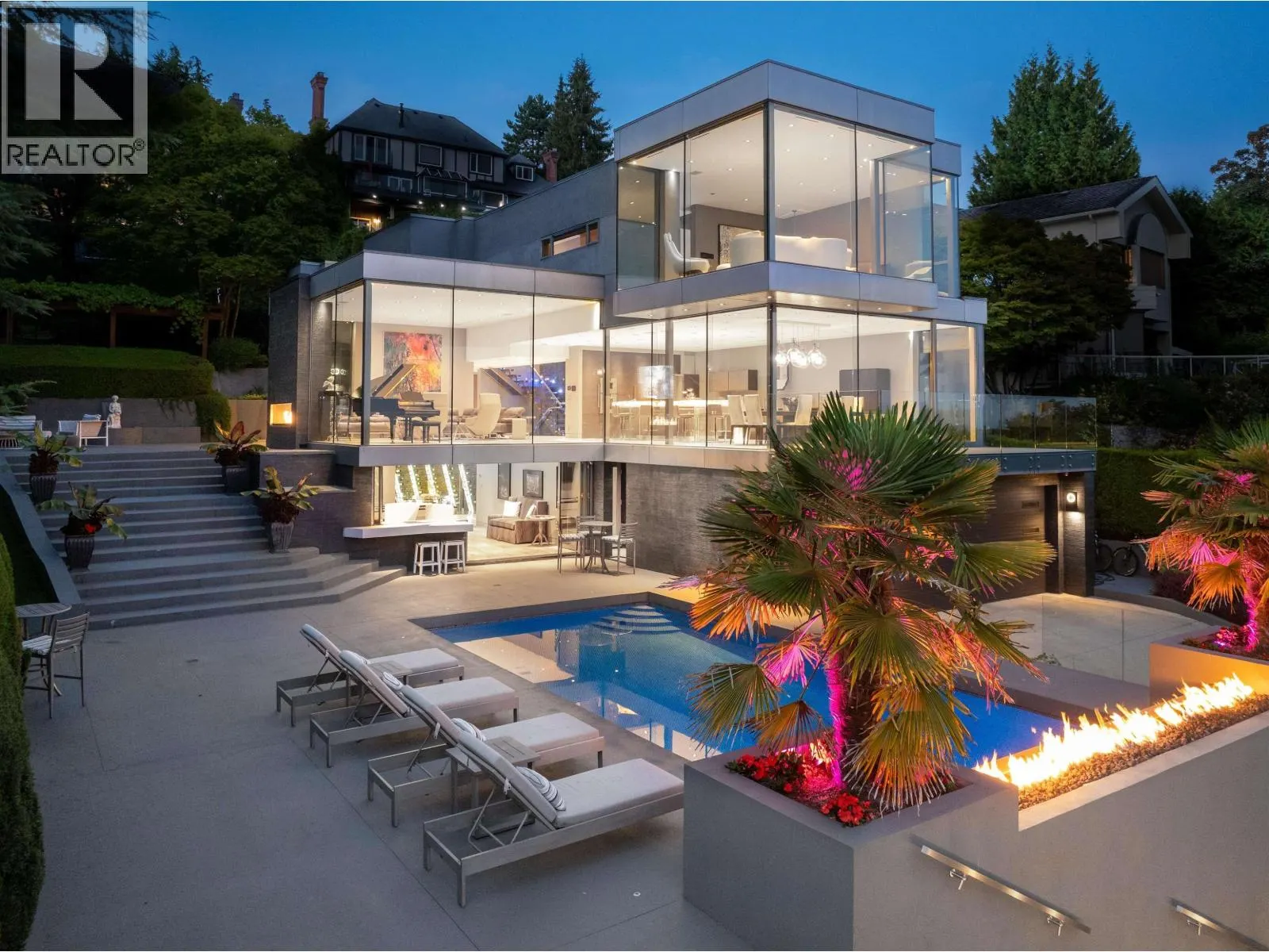 2331 WESTHILL DRIVE