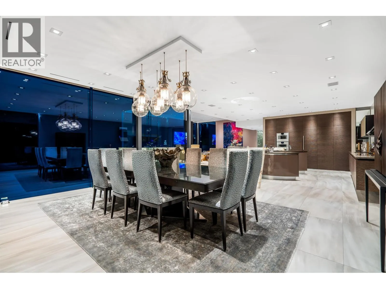 2331 WESTHILL DRIVE