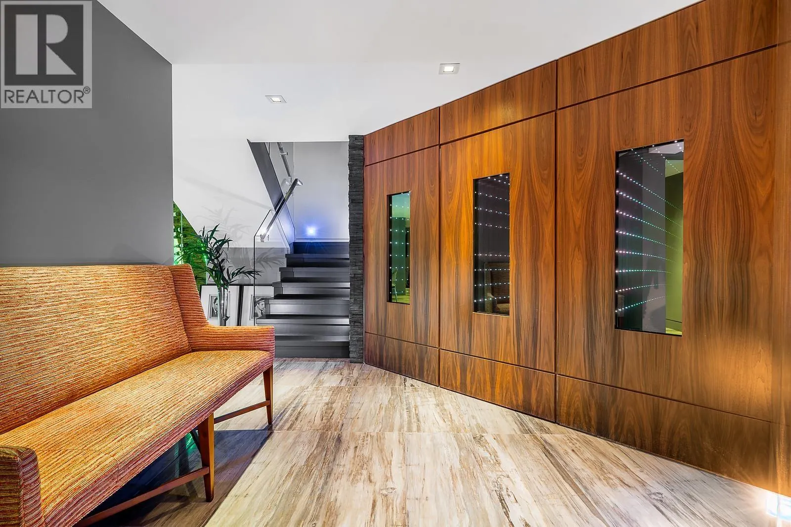 2331 WESTHILL DRIVE