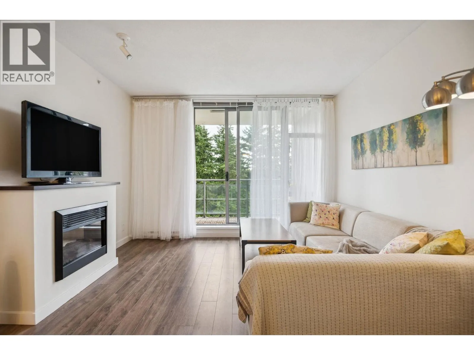 1407 280 ROSS DRIVE