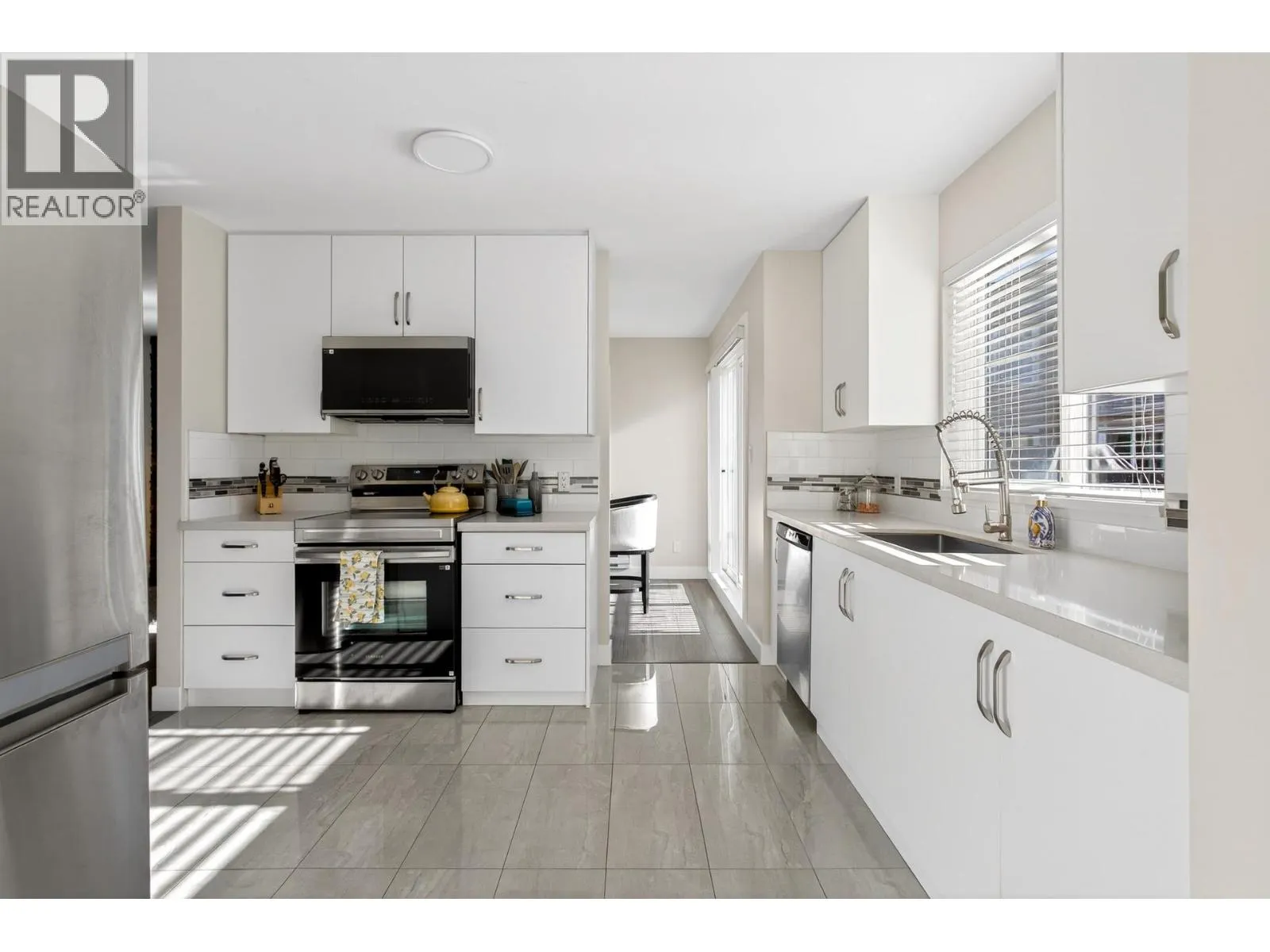 20 2488 PITT RIVER ROAD