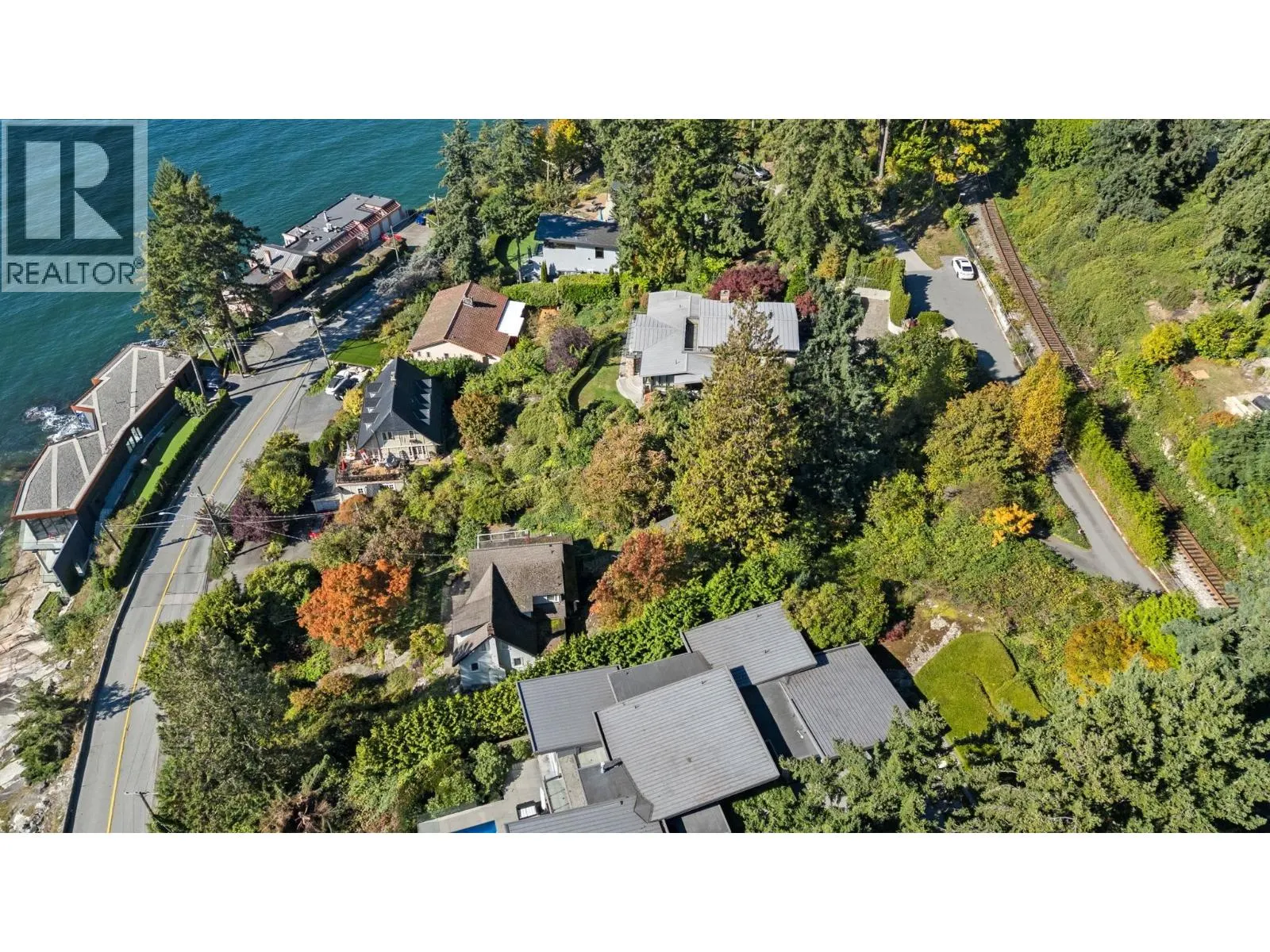 3721 SUNSET LANE