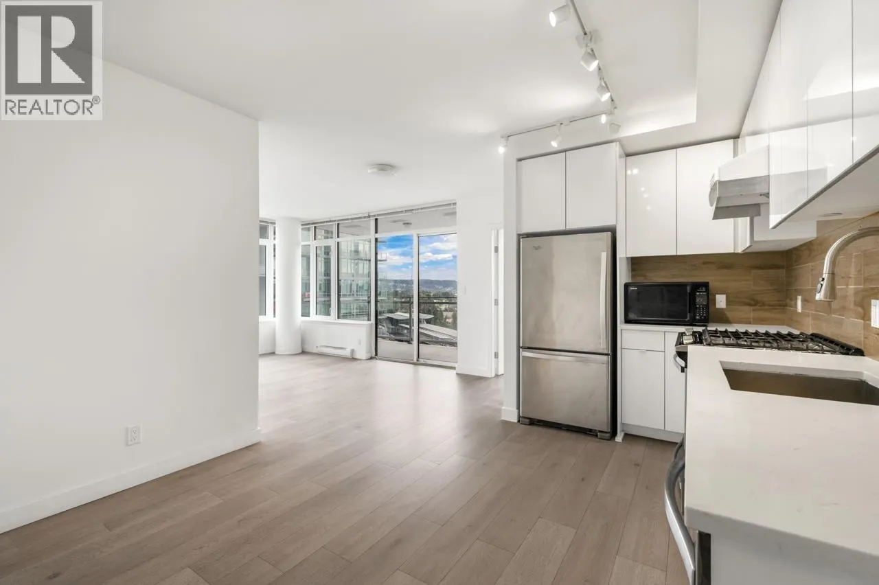 907 200 NELSON'S CRESCENT