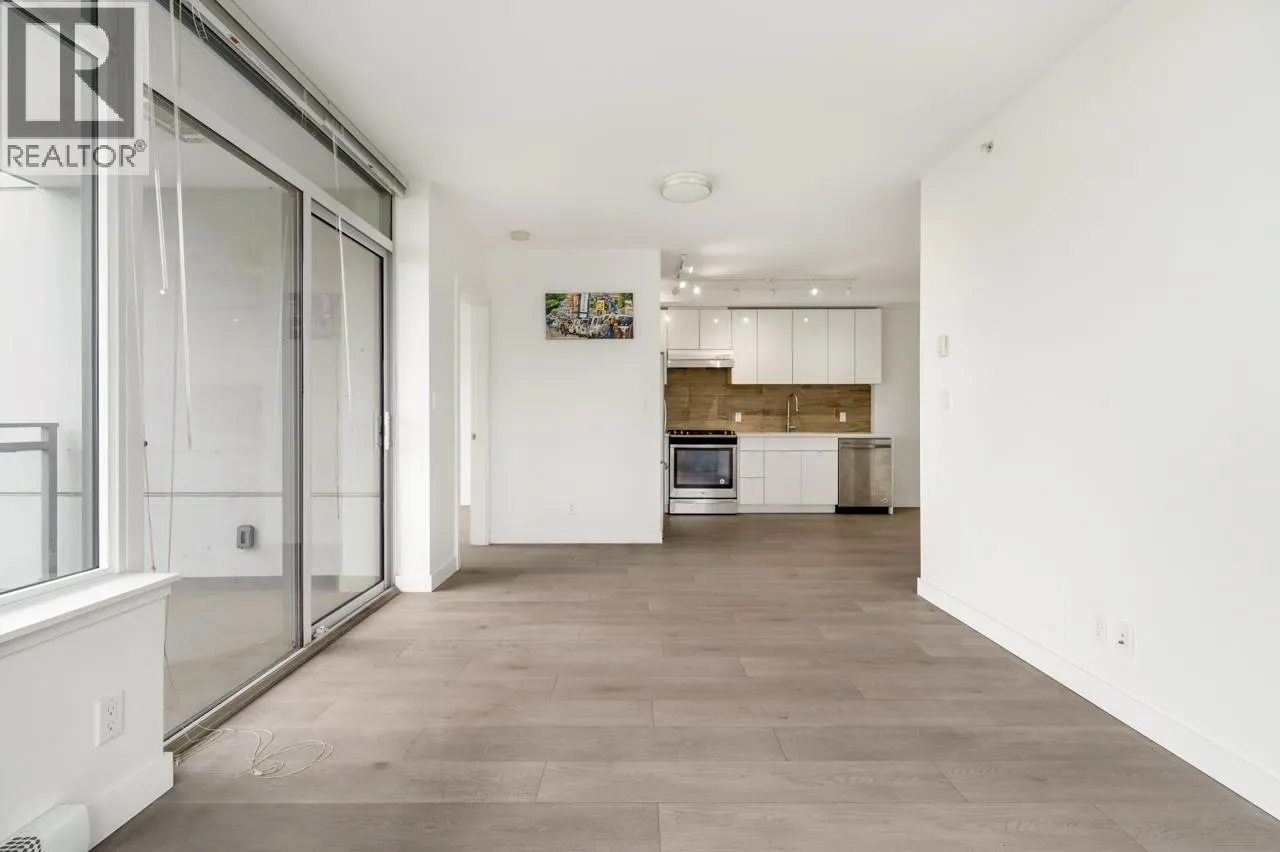 907 200 NELSON'S CRESCENT