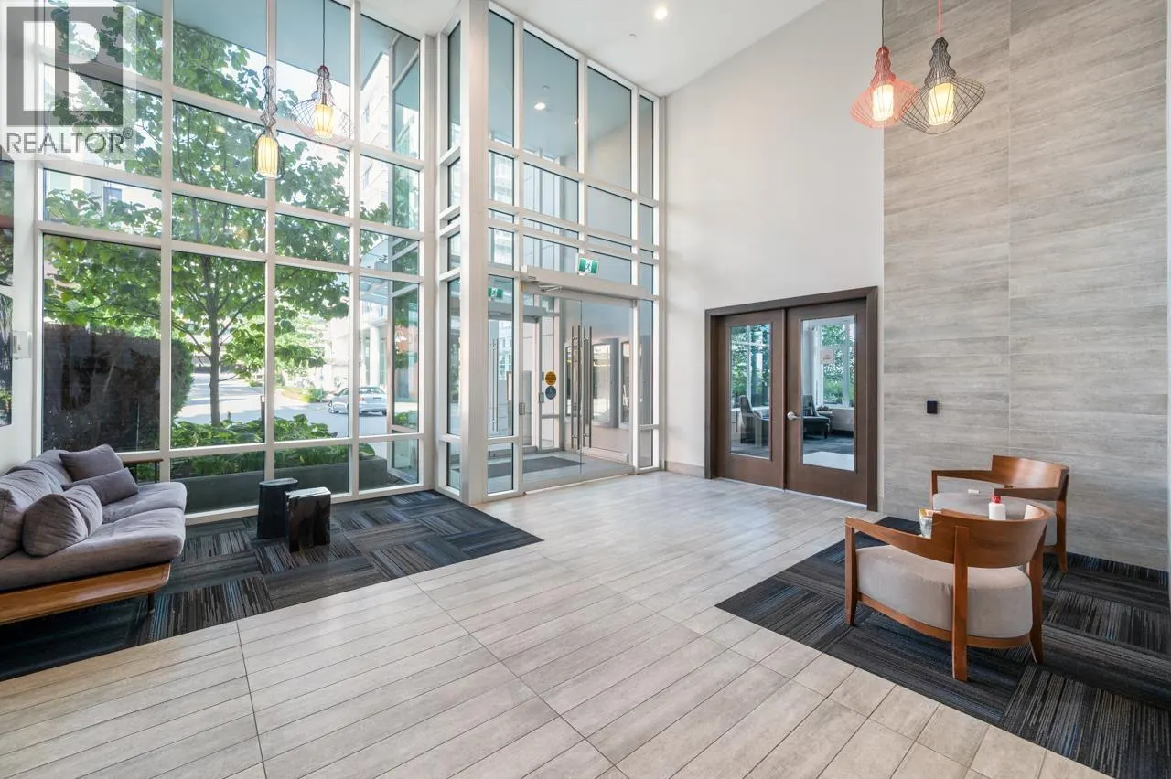 907 200 NELSON'S CRESCENT