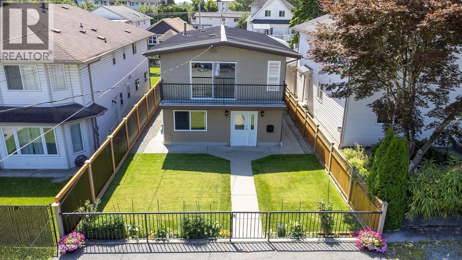 2142 GRANT AVENUE