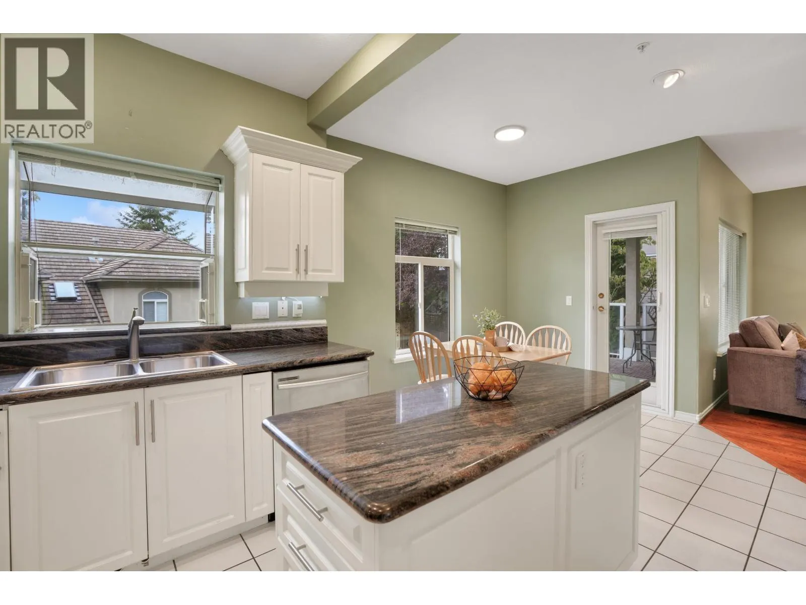 11 915 FORT FRASER RISE