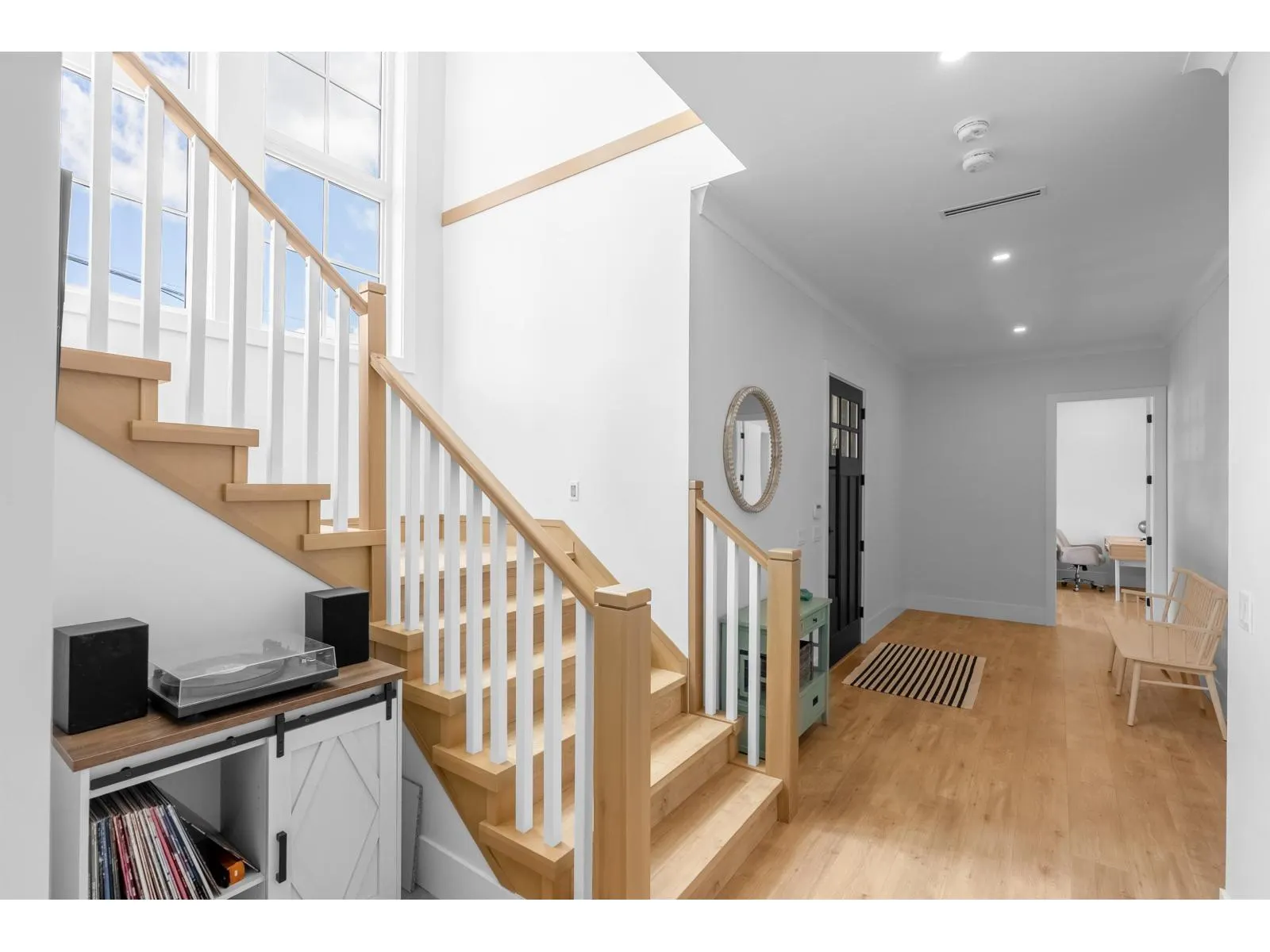 8910 117A STREET