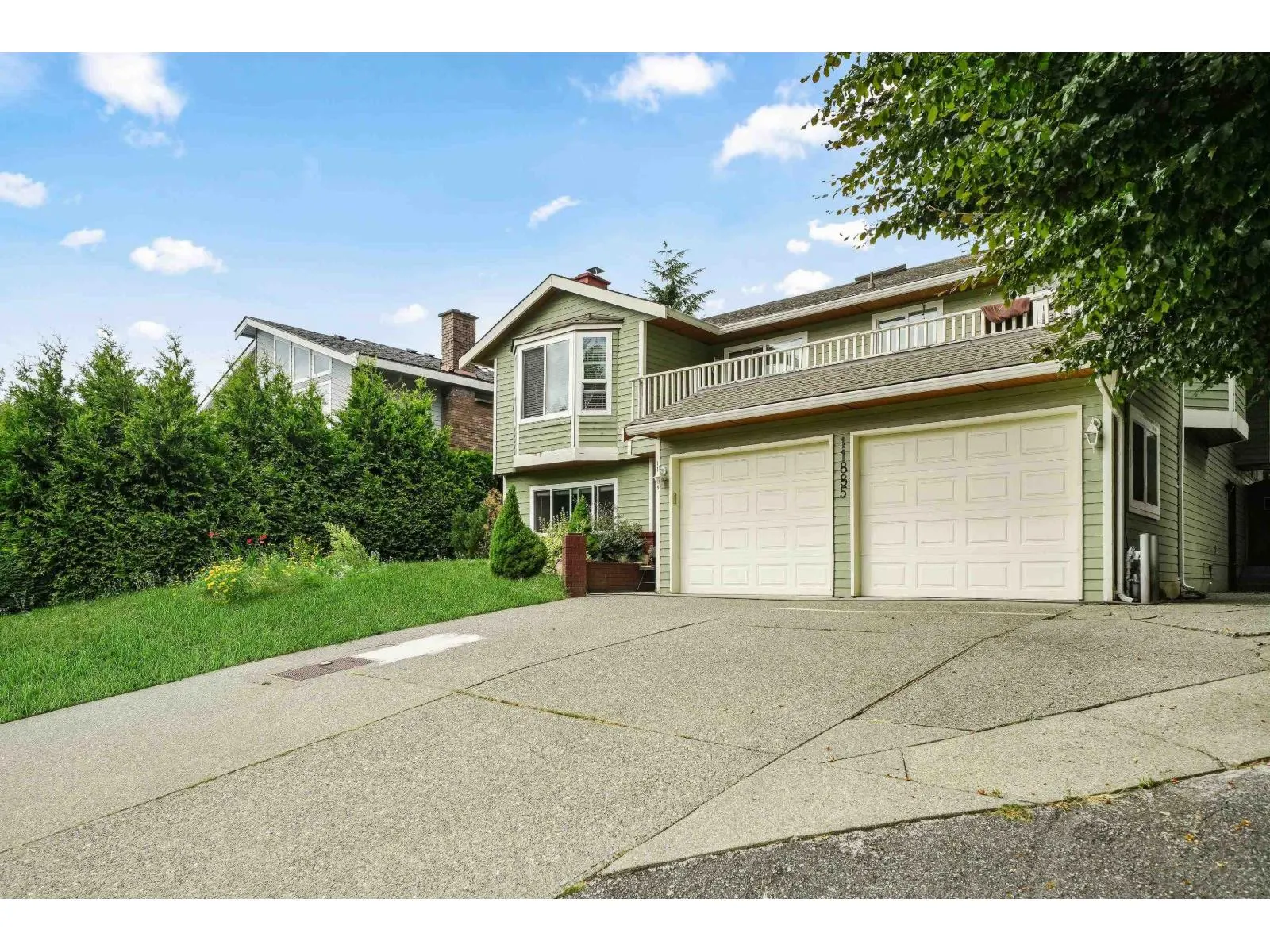 11885 CHATEAU WYND