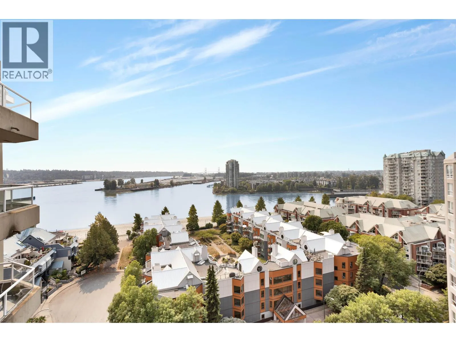 1503 1135 QUAYSIDE DRIVE
