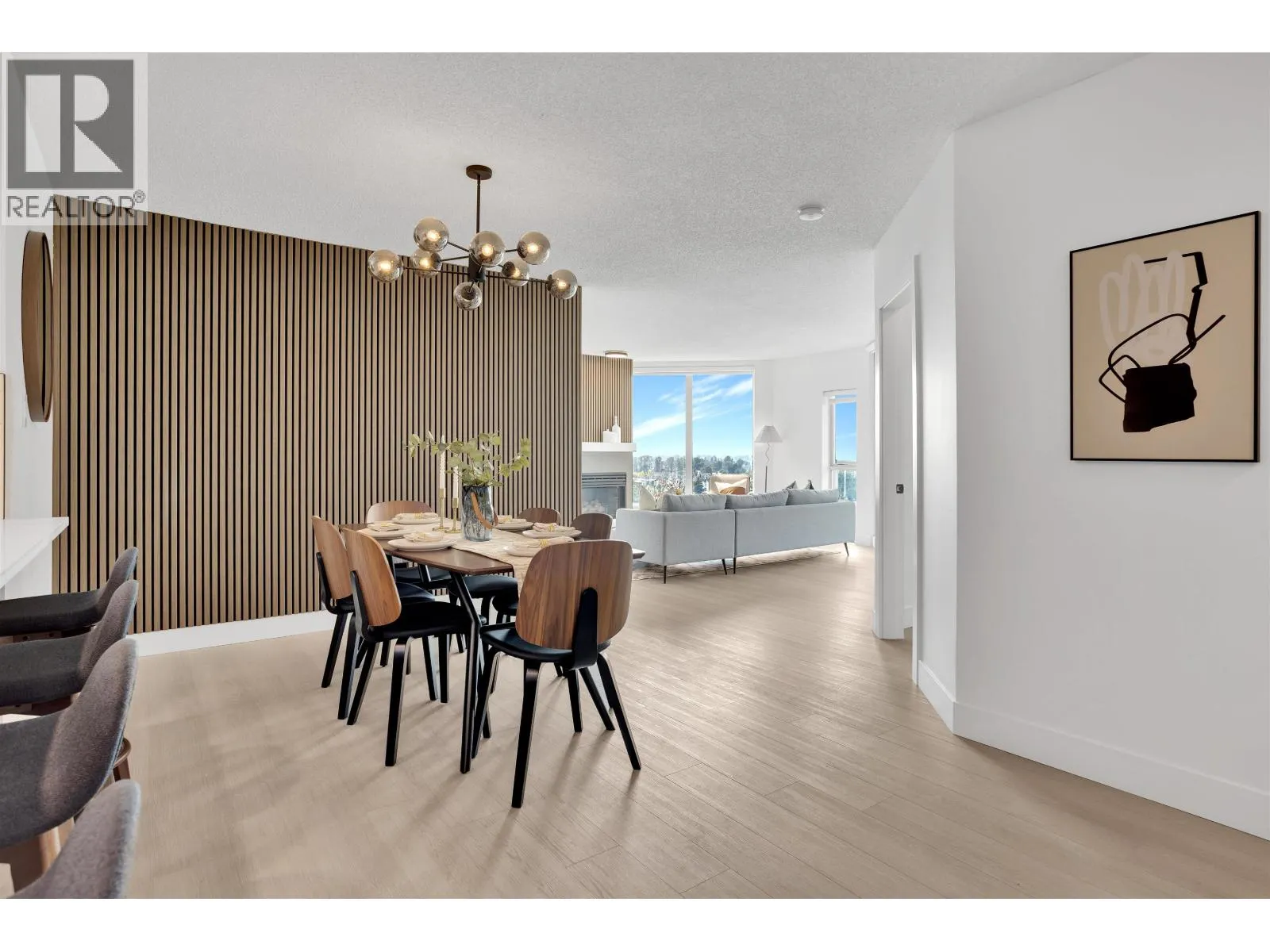 1503 1135 QUAYSIDE DRIVE