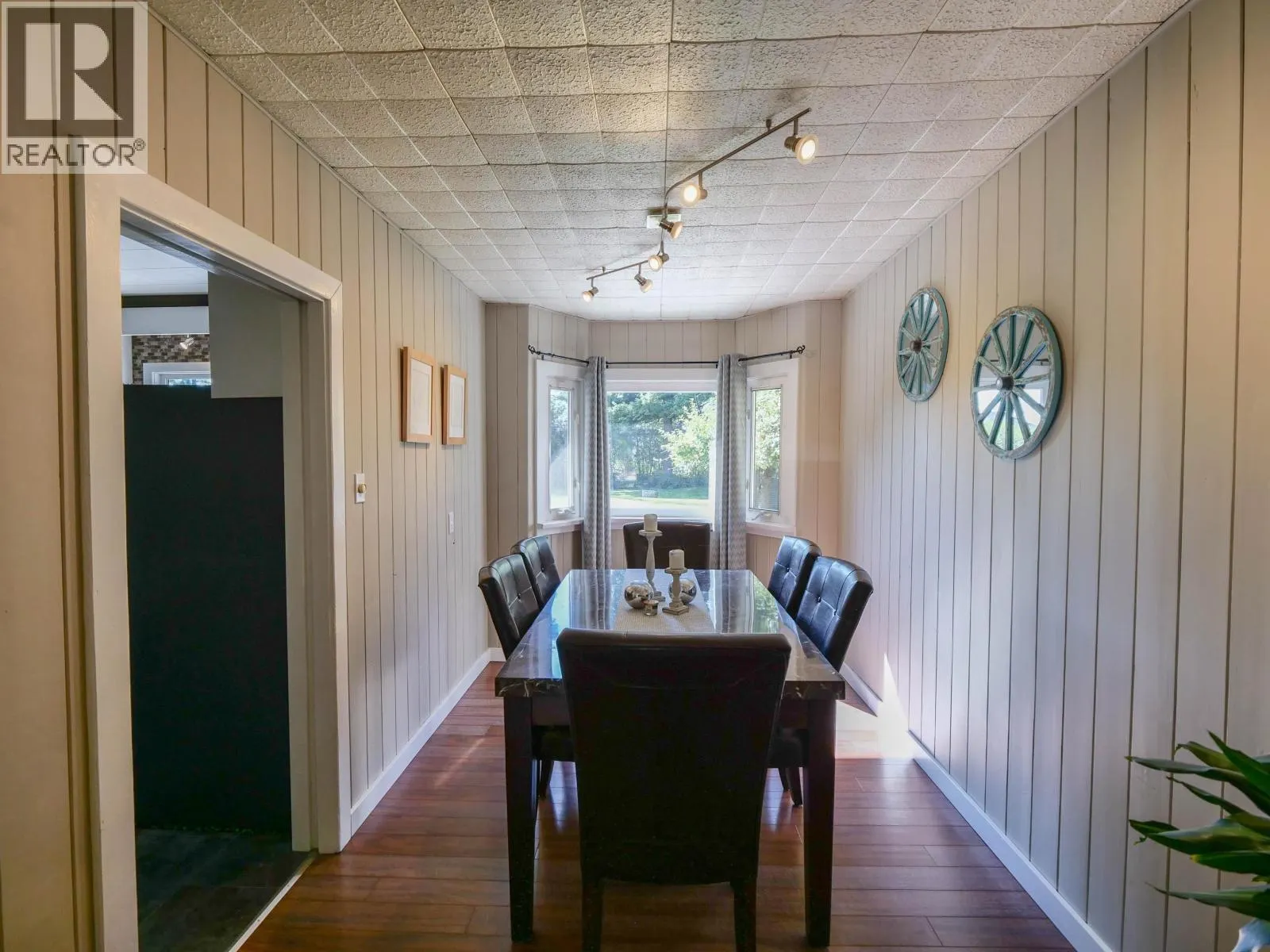 108 GORDON AVENUE