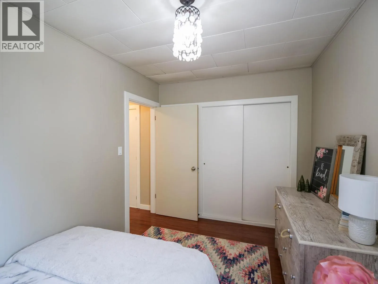 108 GORDON AVENUE