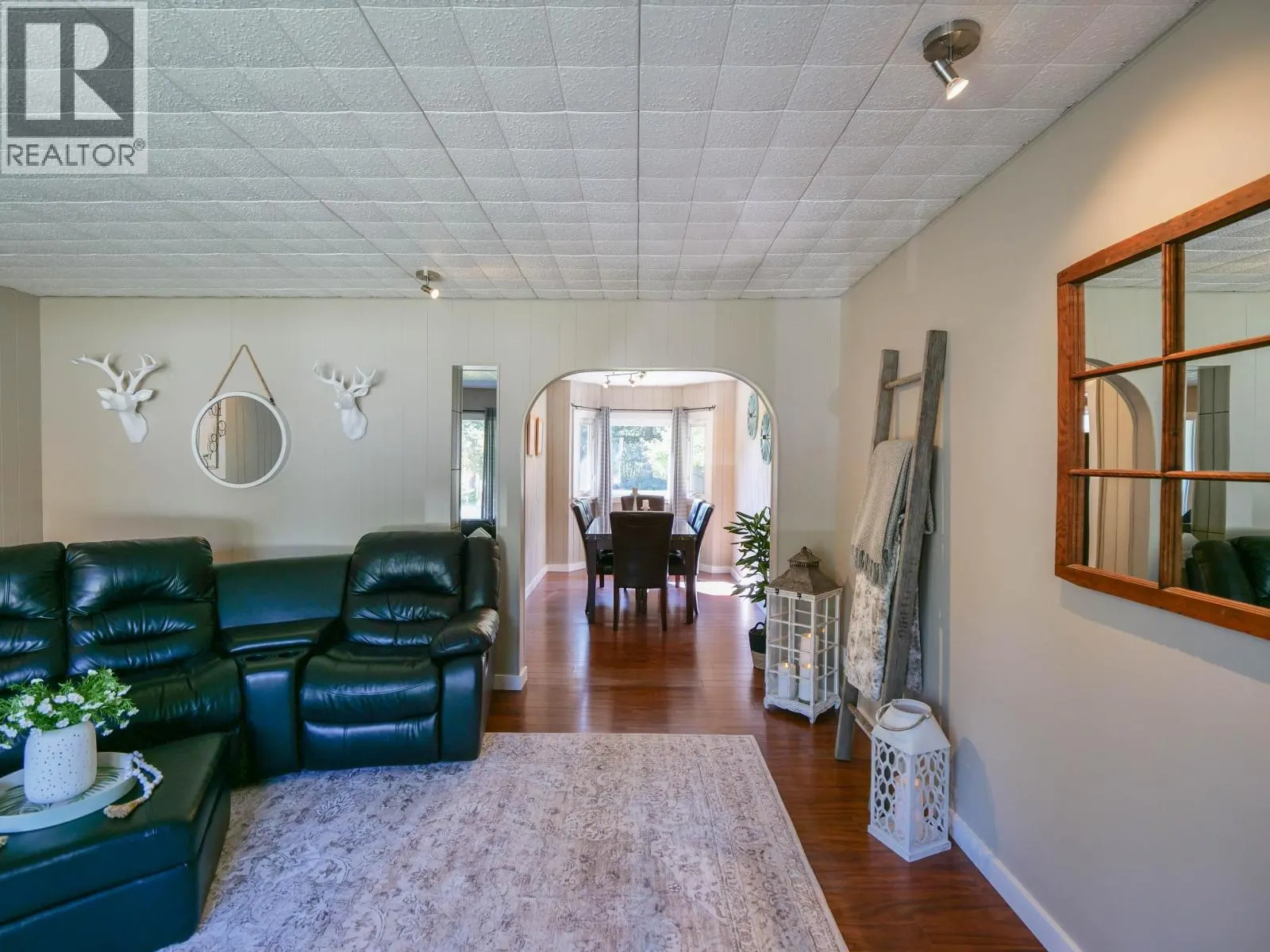 108 GORDON AVENUE