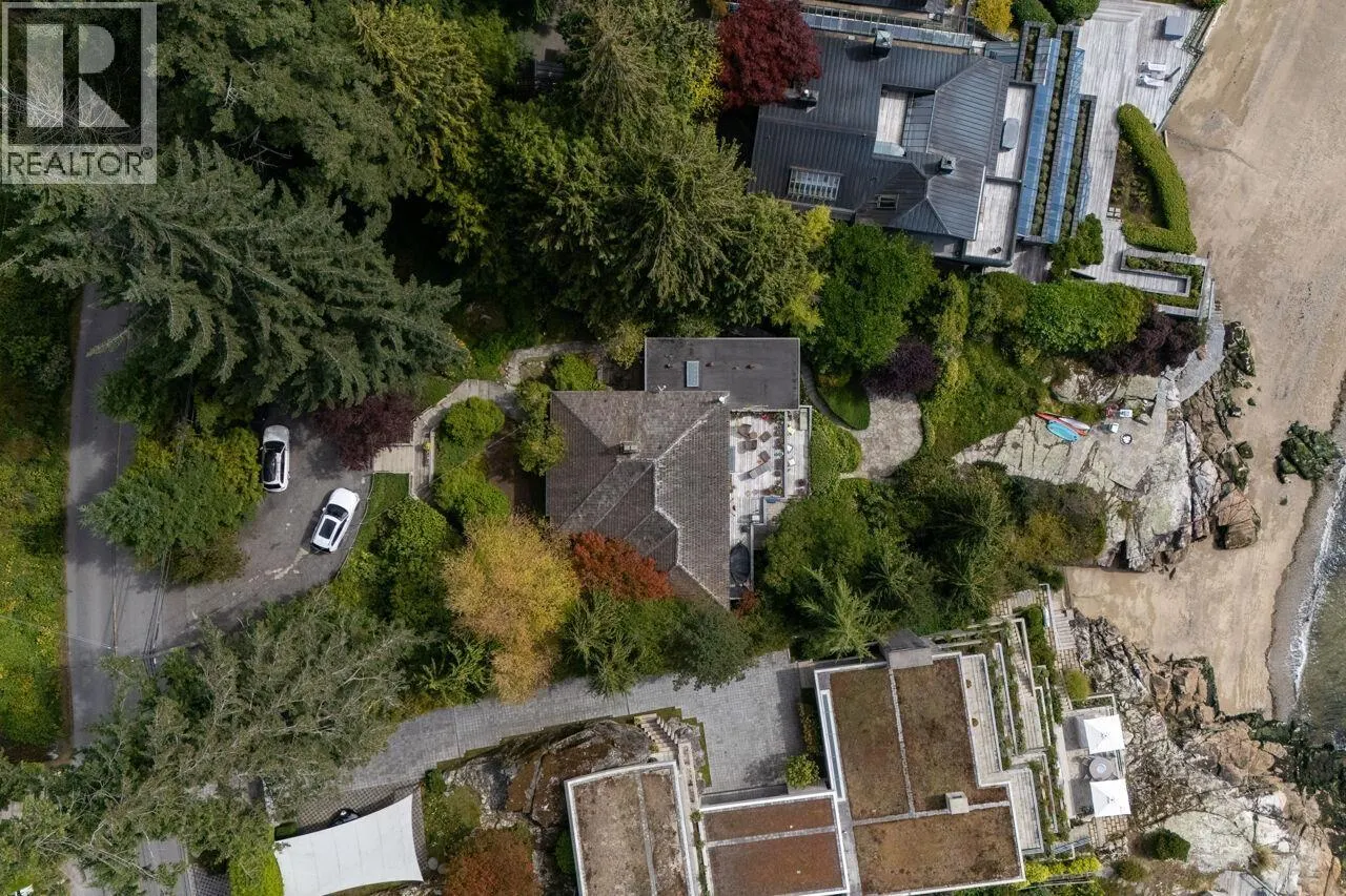 4052 MARINE DRIVE