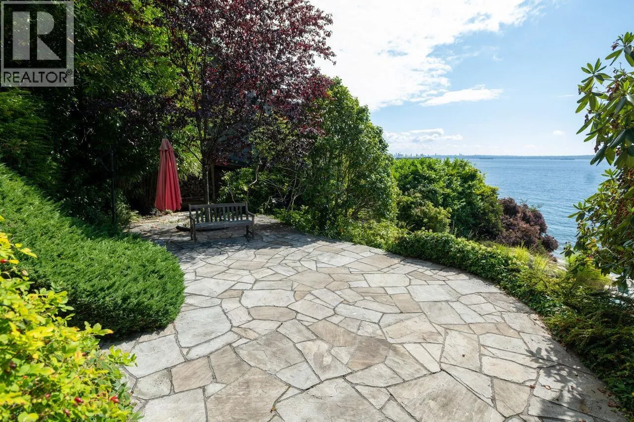 4052 MARINE DRIVE