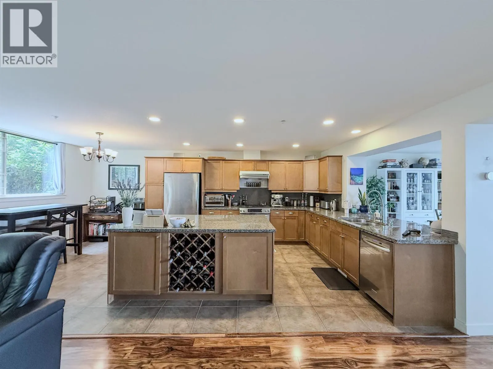 8676 SEASCAPE DRIVE