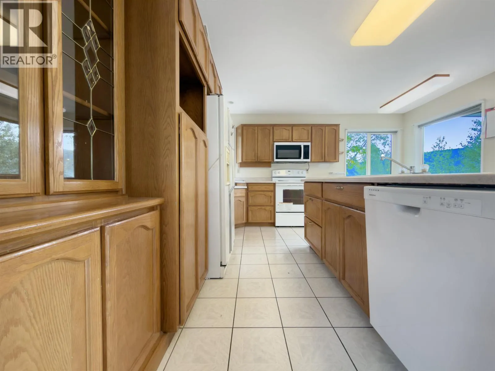 1555 DUNCAN ROAD