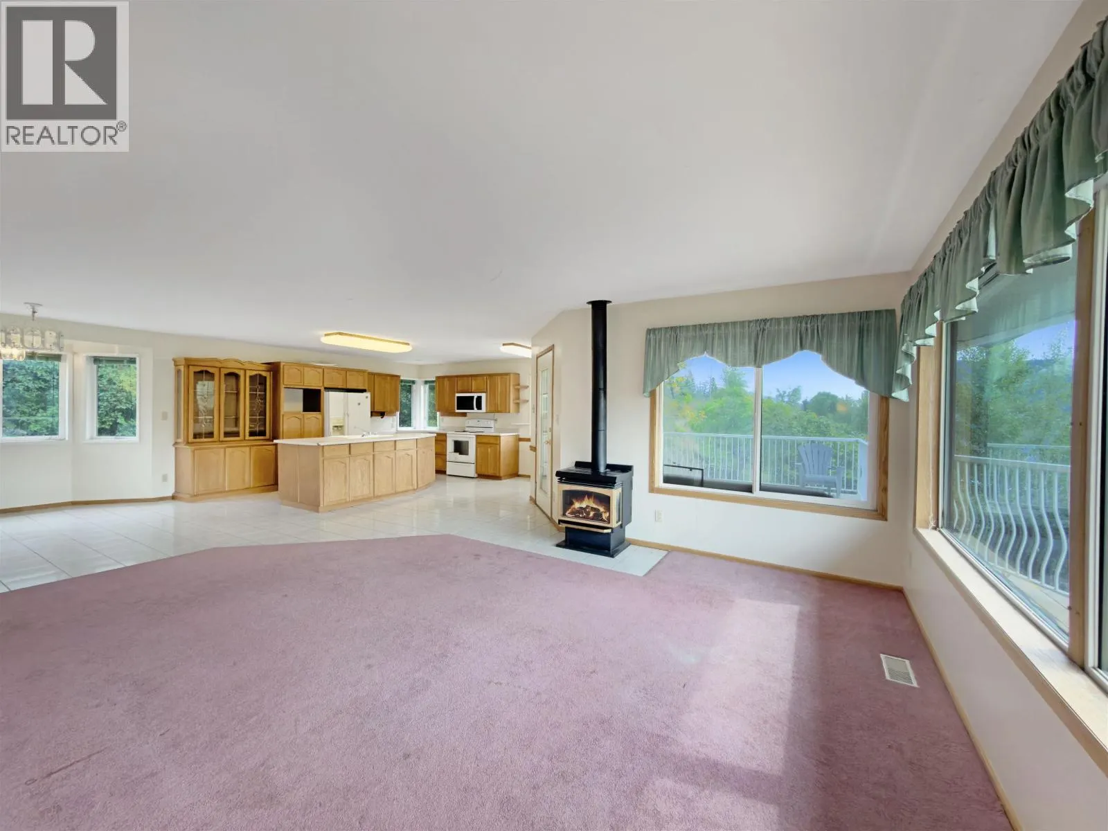 1555 DUNCAN ROAD