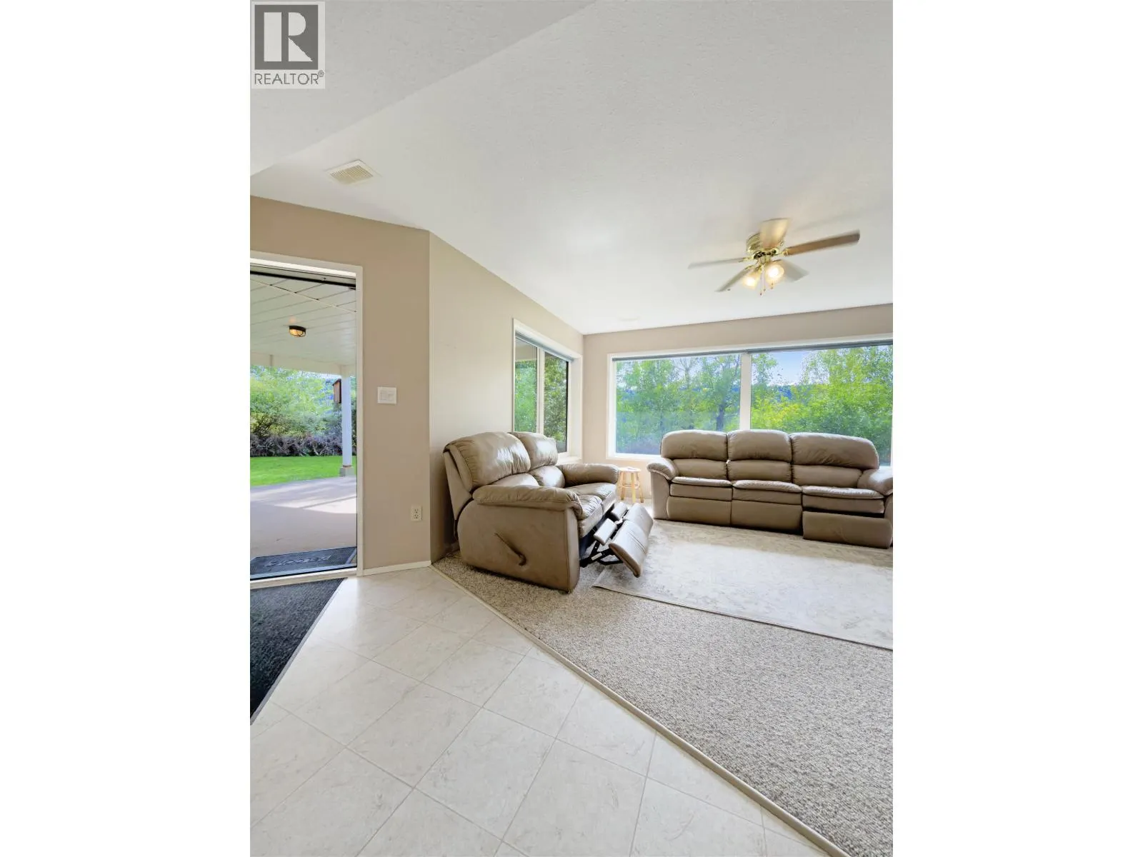 1555 DUNCAN ROAD