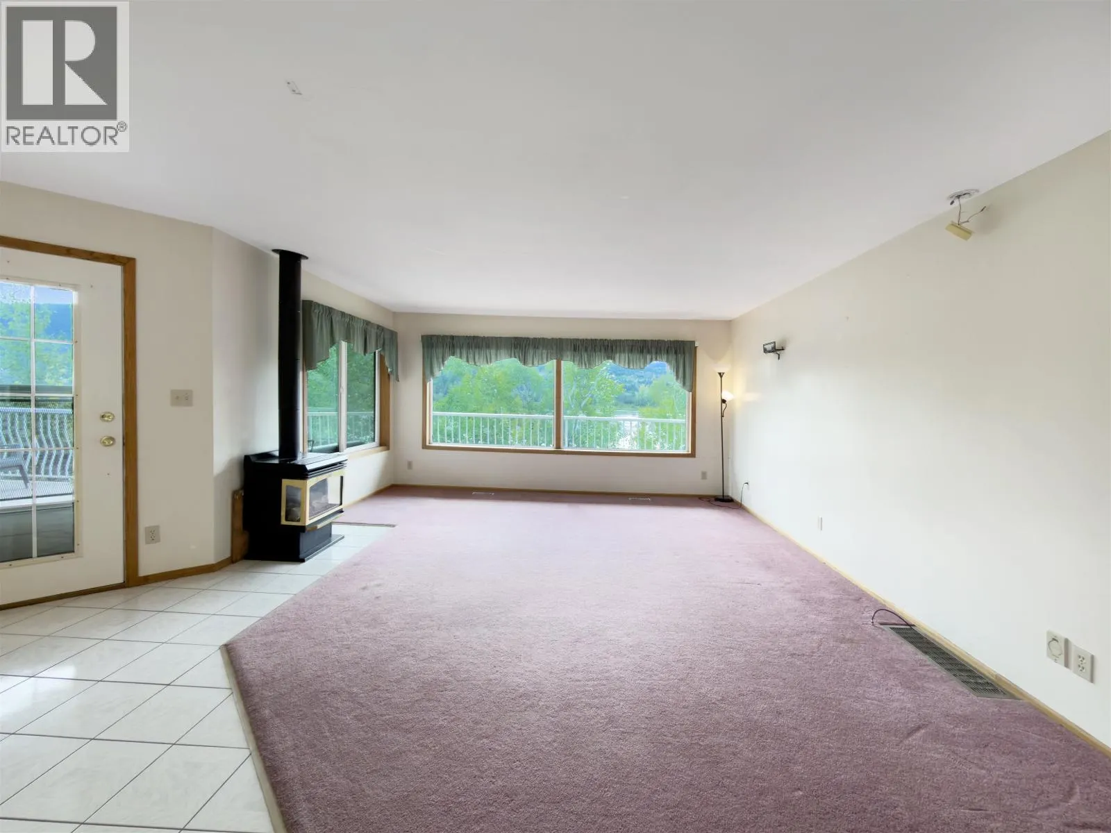 1555 DUNCAN ROAD