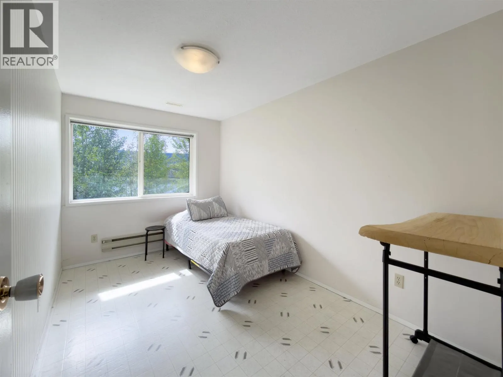 1555 DUNCAN ROAD