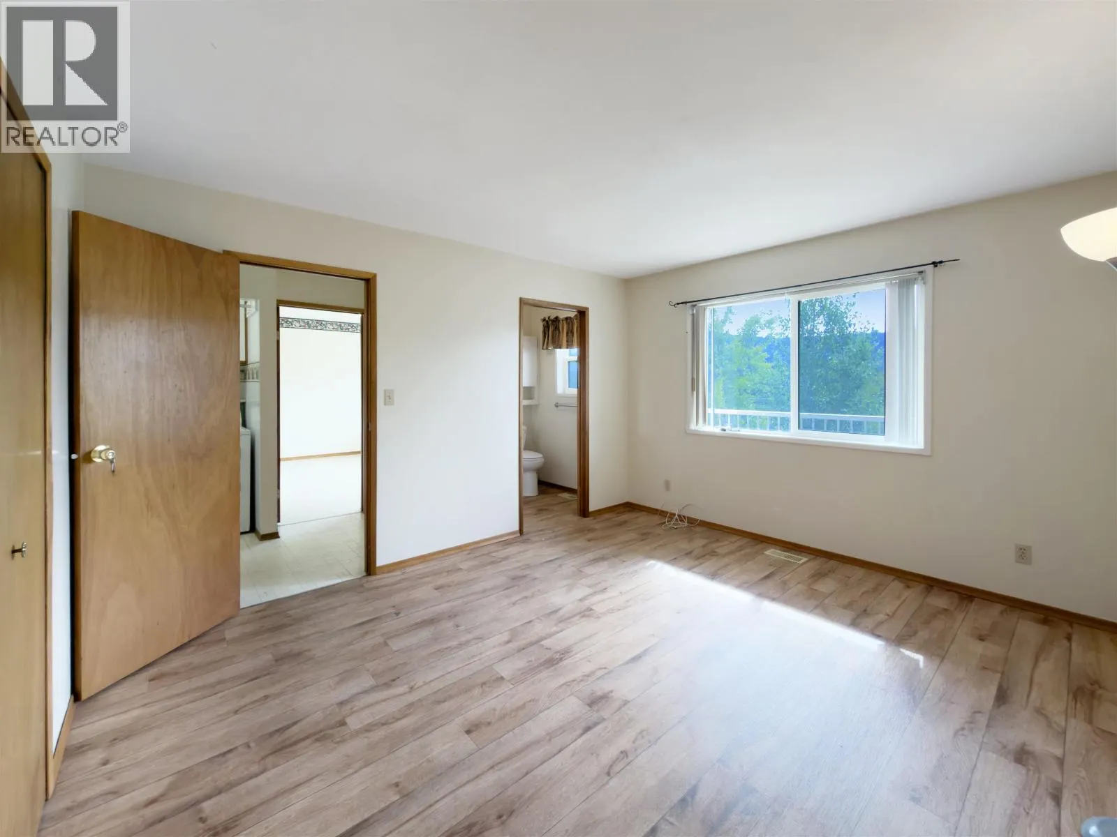 1555 DUNCAN ROAD