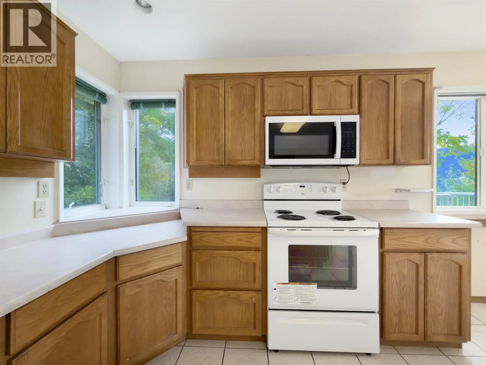1555 DUNCAN ROAD