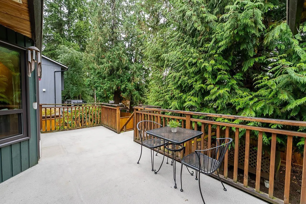 6115 SUNWOOD DRIVE