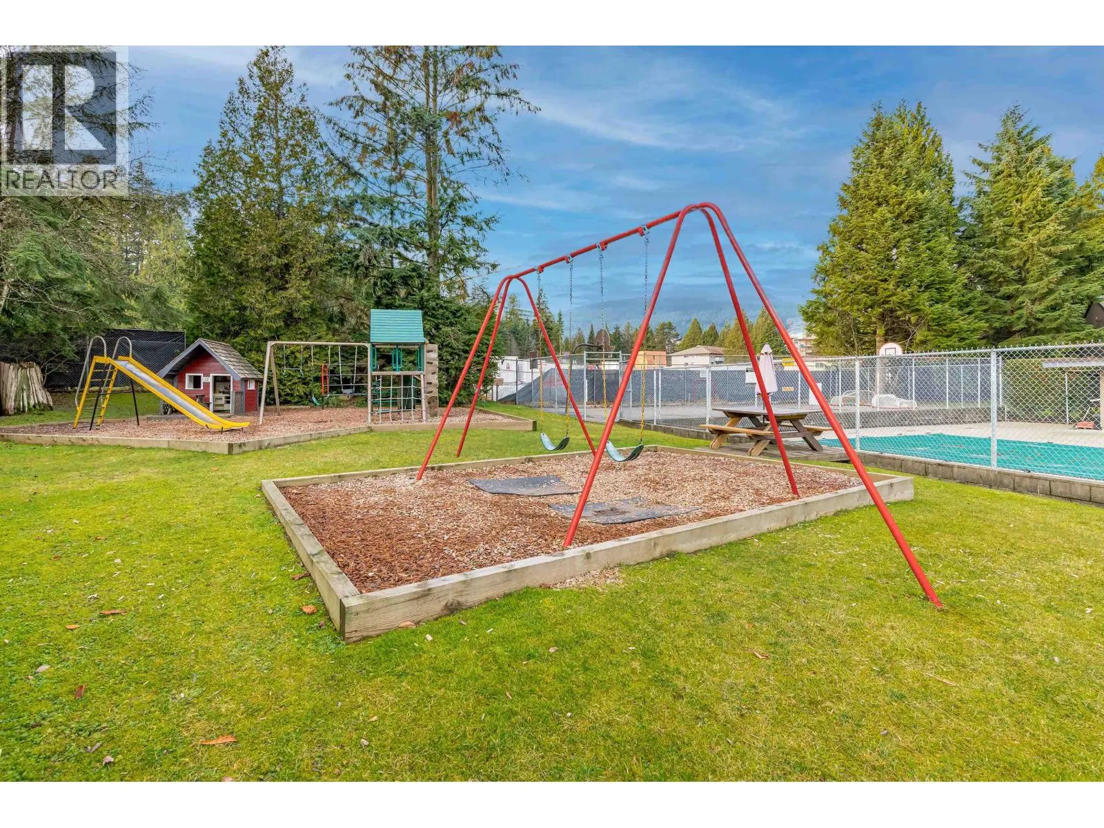 2329 MOUNTAIN HIGHWAY