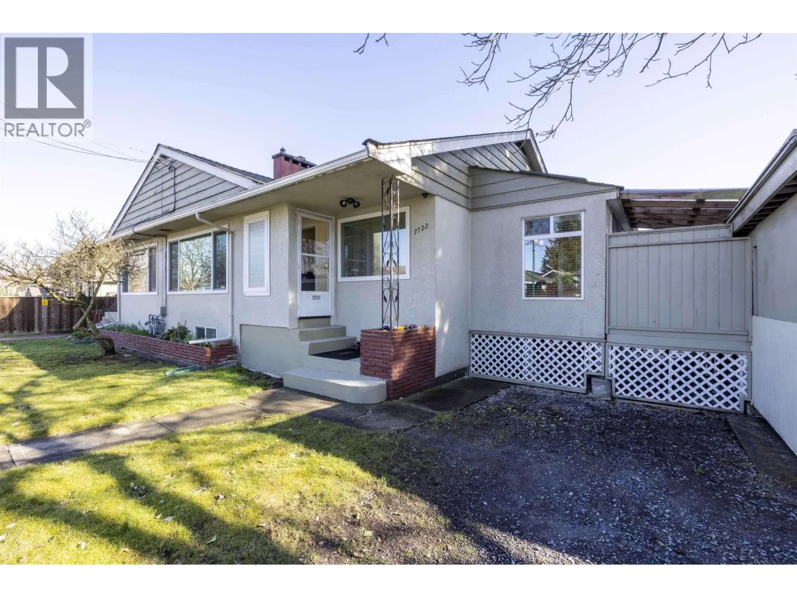 7720 7722 GRAHAM AVENUE