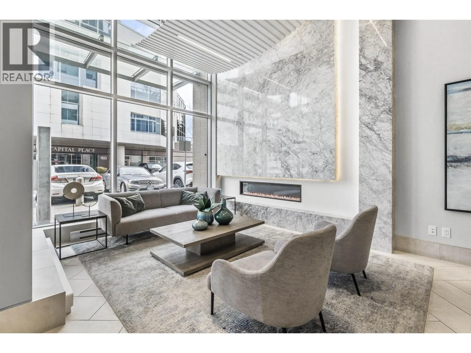 1803 988 QUAYSIDE DRIVE