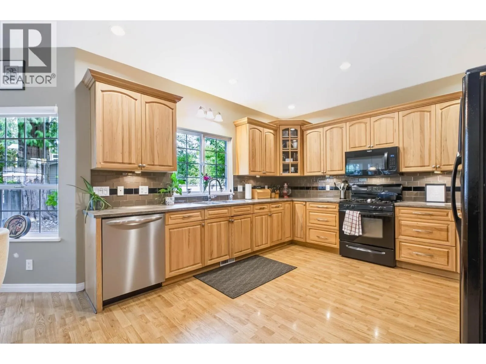 1545 DUNCAN DRIVE