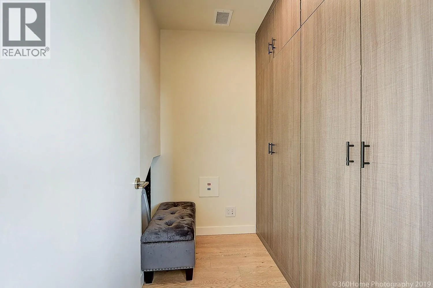 1802 111 E 1ST AVENUE
