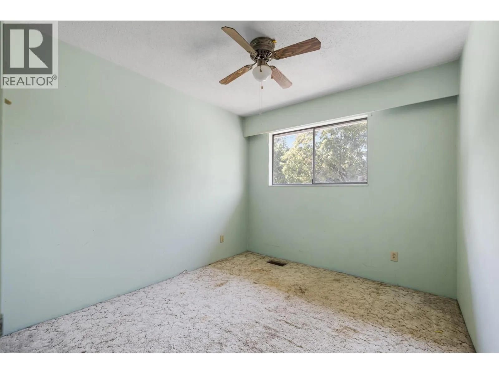 1310 TINA WAY