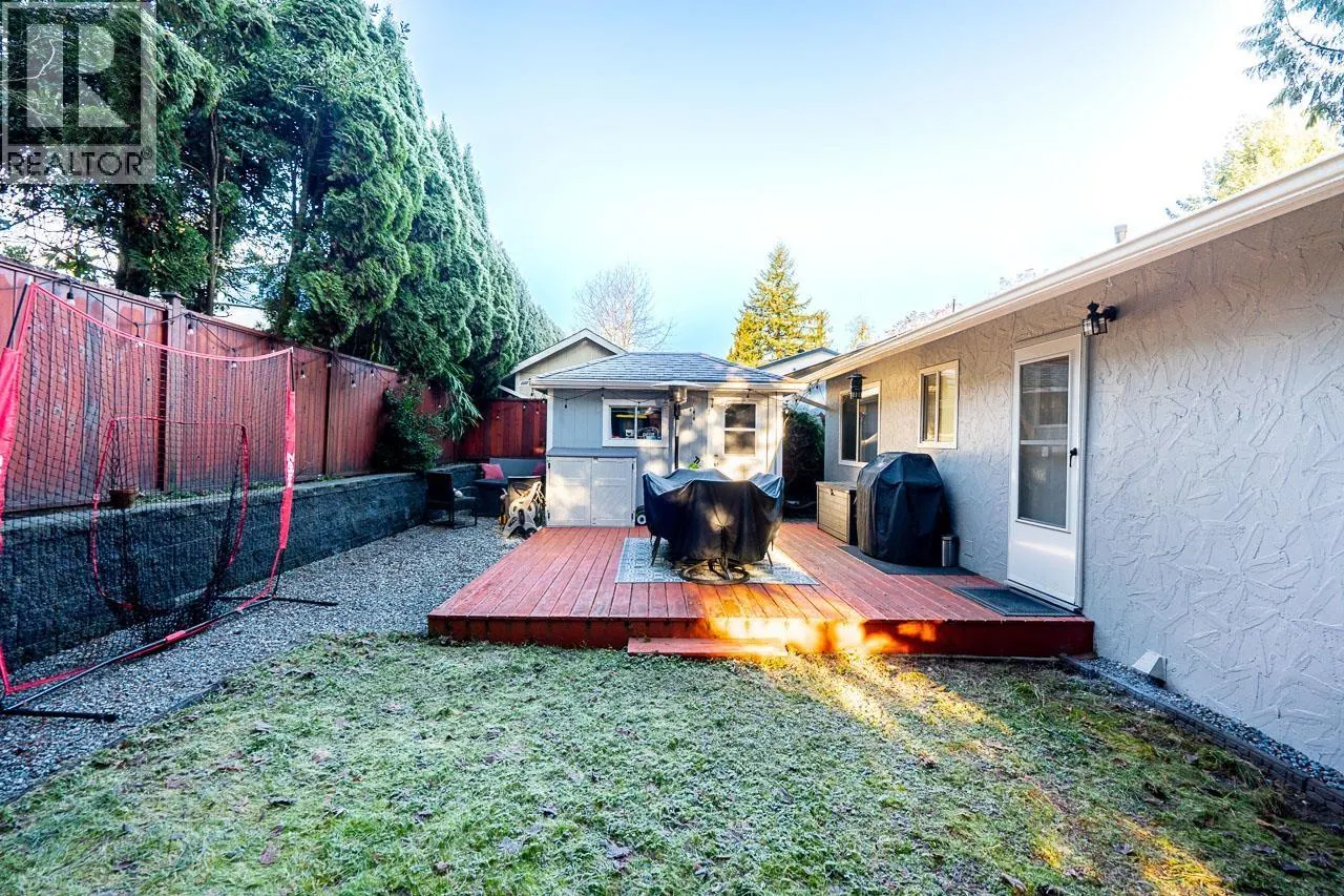 1668 CONNAUGHT DRIVE