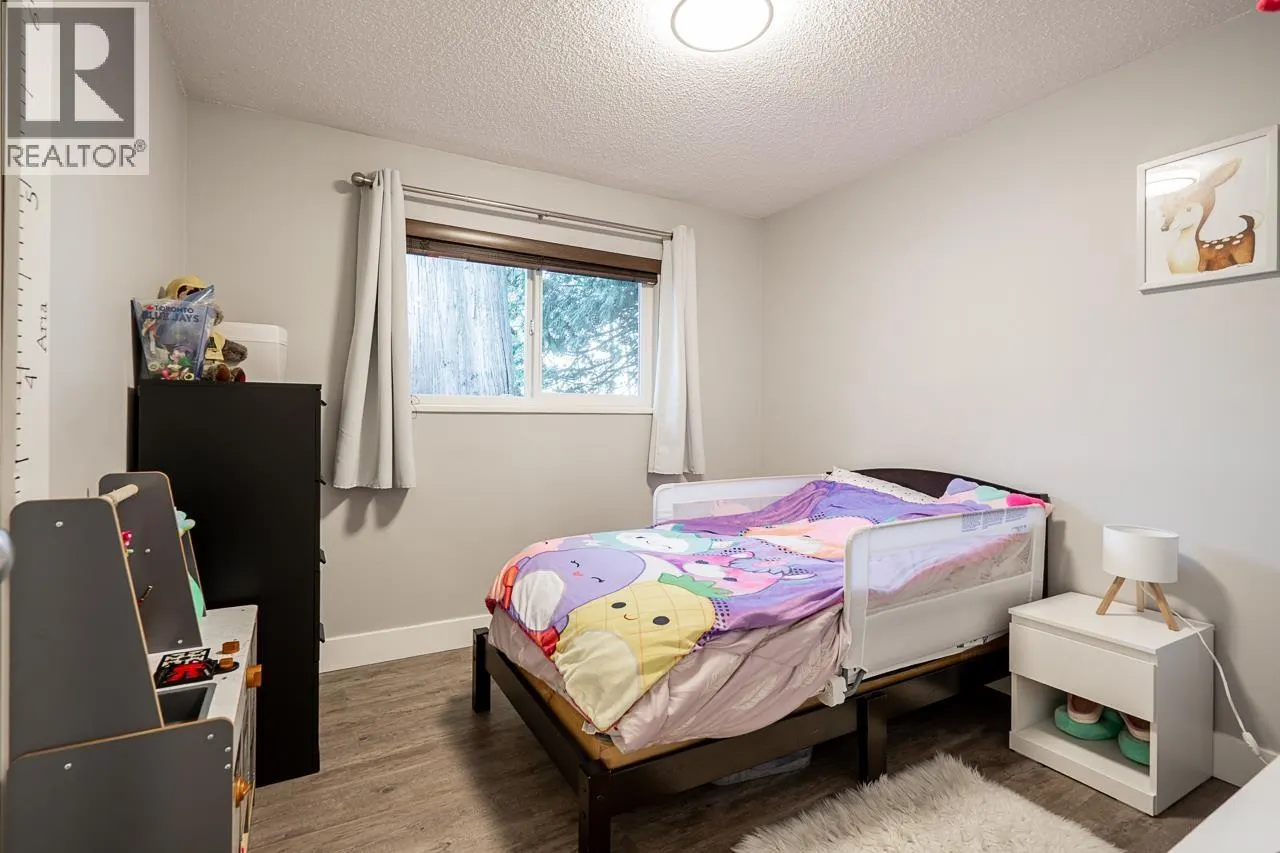 1668 CONNAUGHT DRIVE