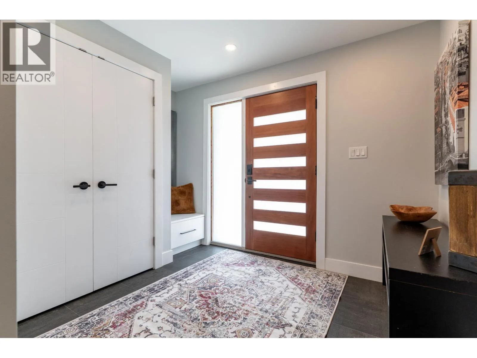 5365 MAPLE CRESCENT