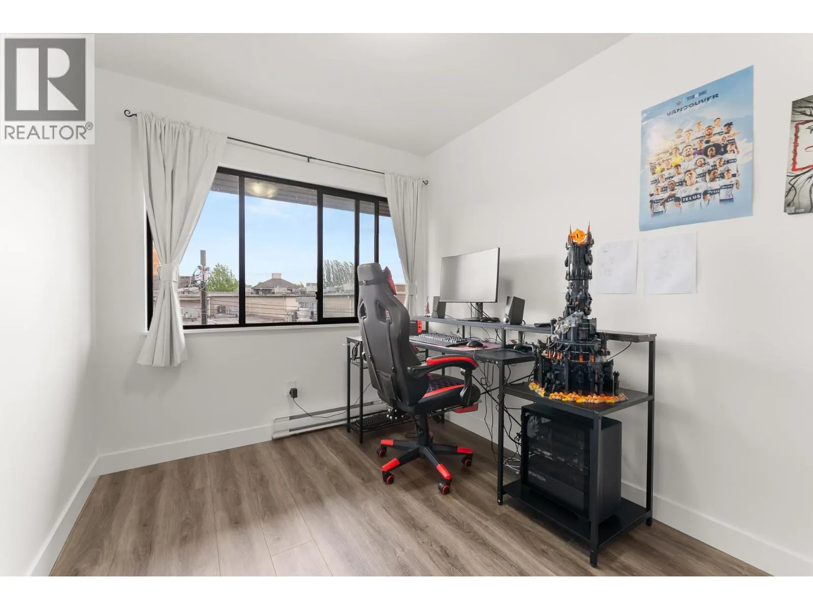 4816 TURNBUCKLE WYND