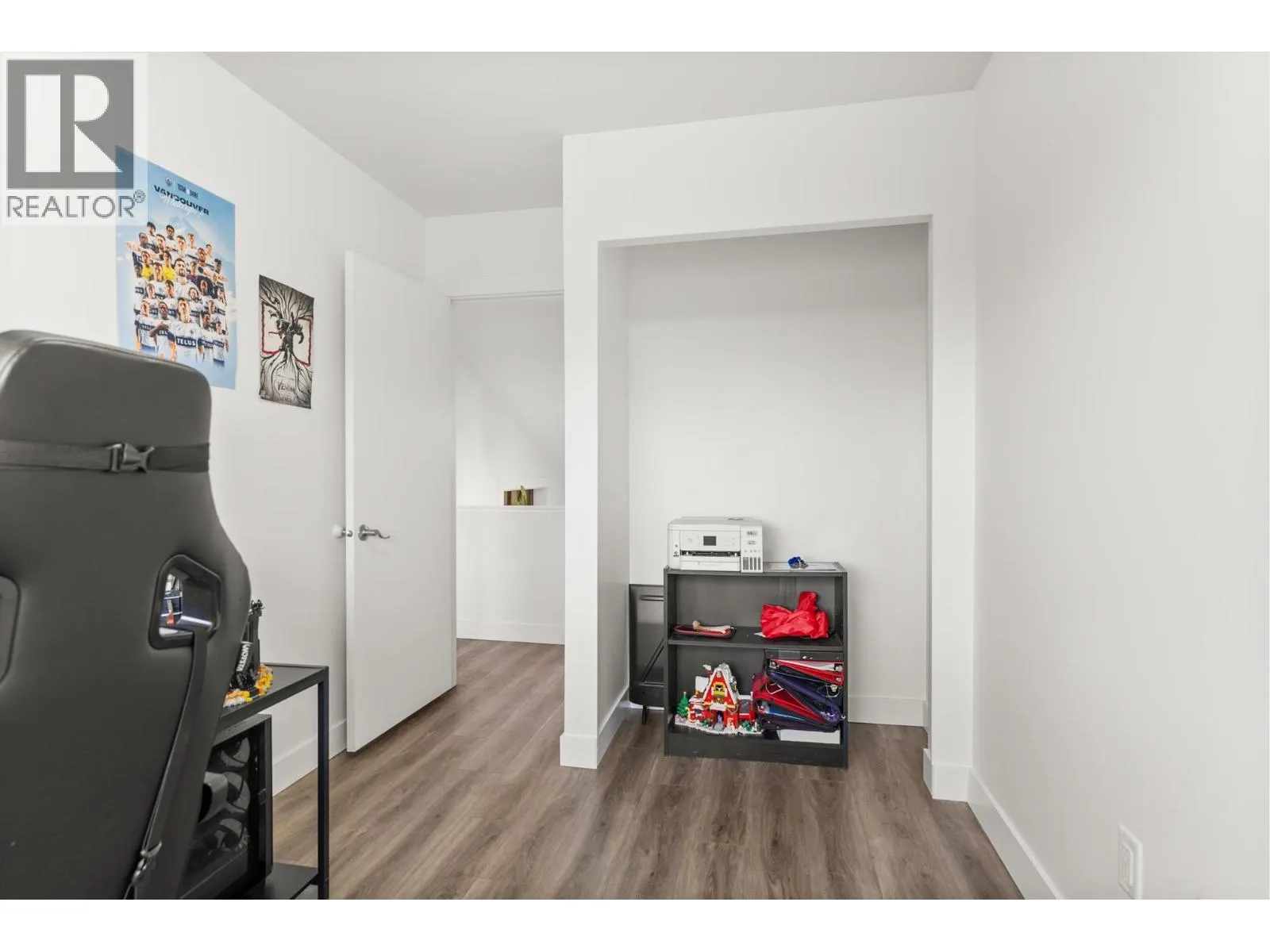 4816 TURNBUCKLE WYND